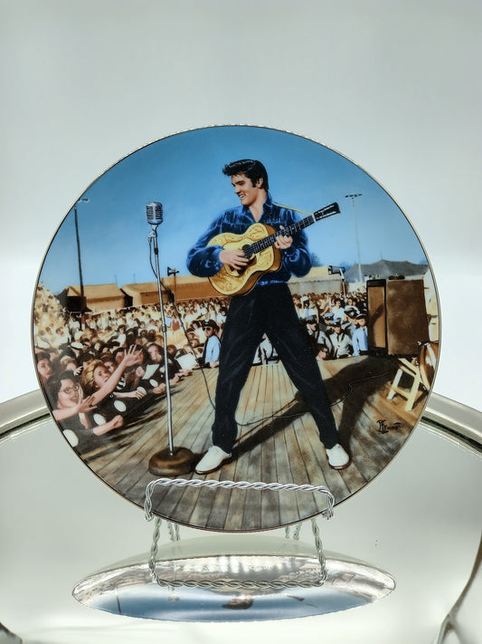 *Elvis Presley Collectors Edition Plate #3