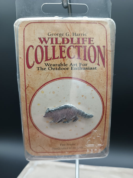 Wildlife Collection by George Harris Racoon Fine Pewter Pin New In Package