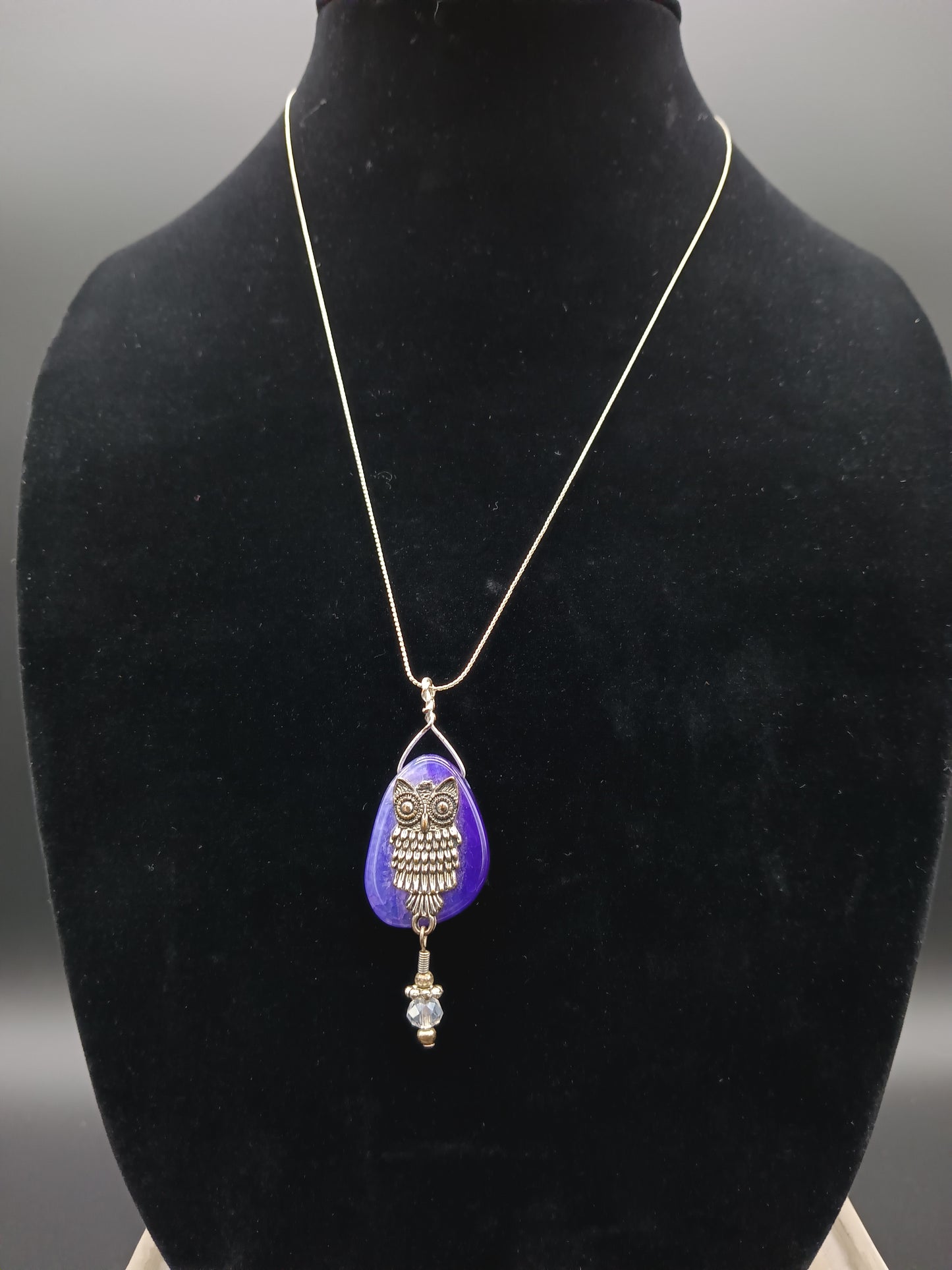 Owl On Purple Stone Pendant Necklace