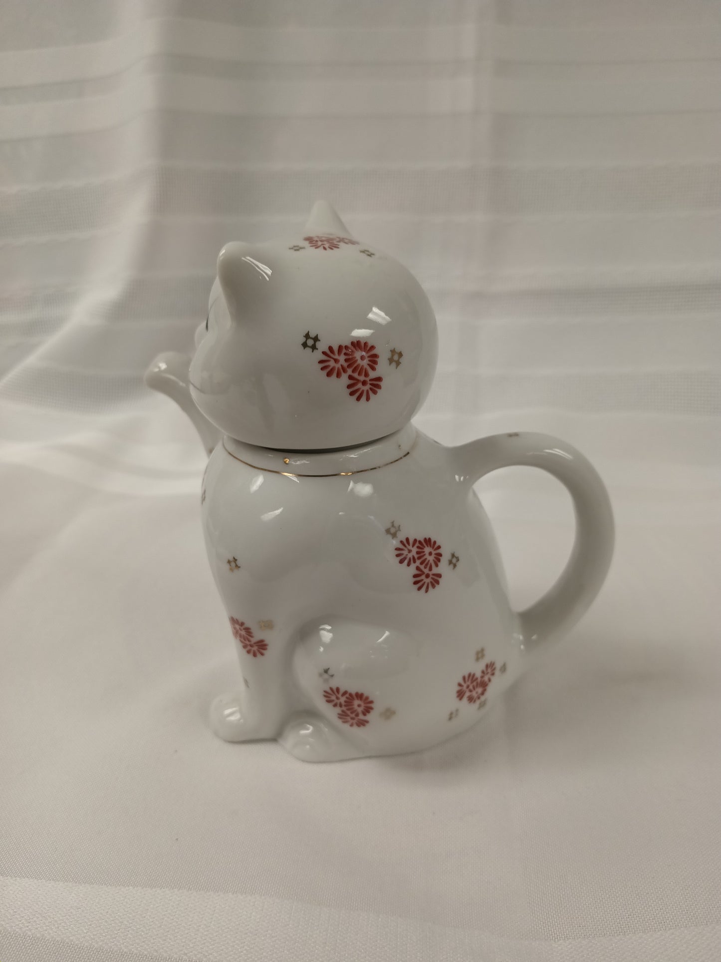 *Vintage Ceramic Cat Tea Pot